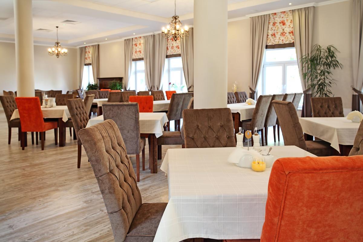 Hotel Albatros Wasosz ภายนอก รูปภาพ